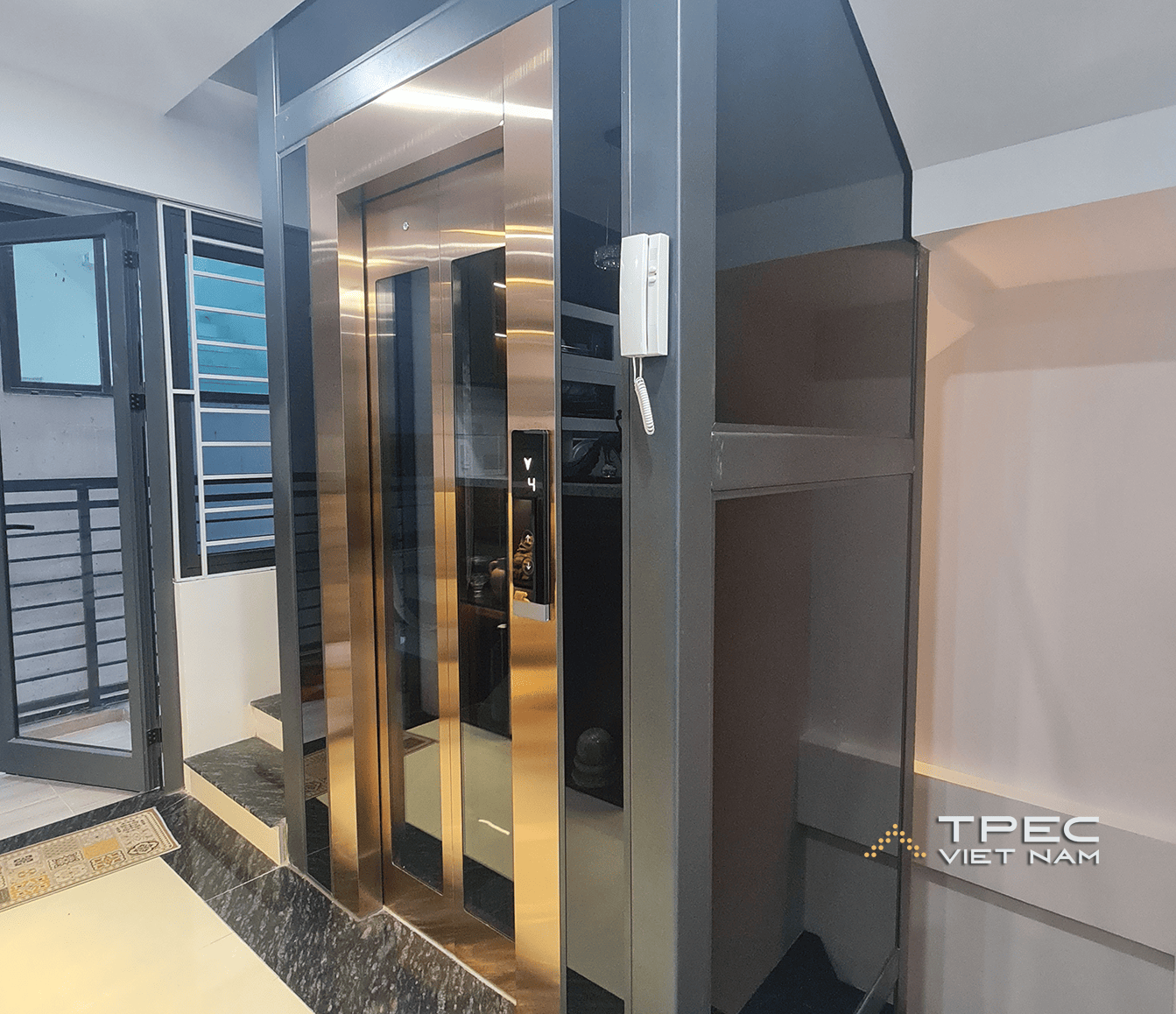 Thang máy kính cho nhà liền kề - dự án tại Kiến hưng - Luxury