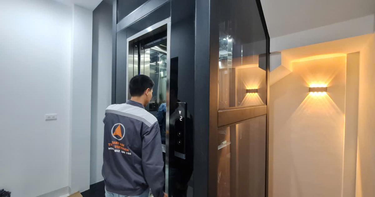 Thang máy gia đình 350kg, liệu có phù hợp cho ngôi nhà bạn?